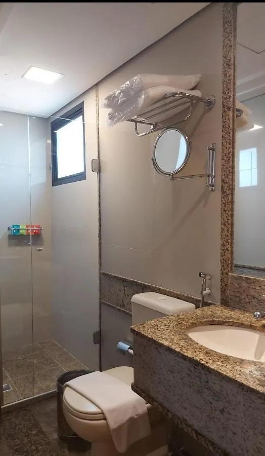 Raridade!!! - Flat Particular De Alto Padrao - Limpeza Diaria Gratuita - Excelente Atendimento - Otimo Preco - Cama King Size - Dentro Do Hotel Lets Idea Brasília