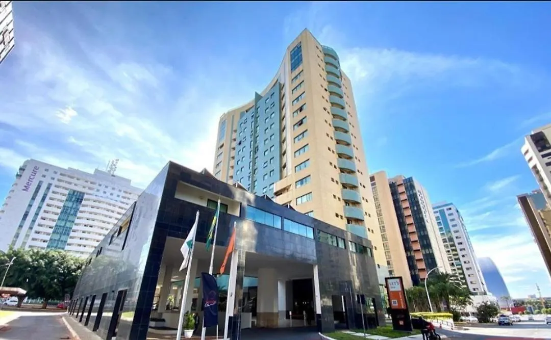 **** Hotel RARIDADE!!! - Flat de Alto Padrão - Preço Imbatível - Cama King Size - Muitos Eletrodomésticos - Limpeza Diária Gratuita Brasília Brésil