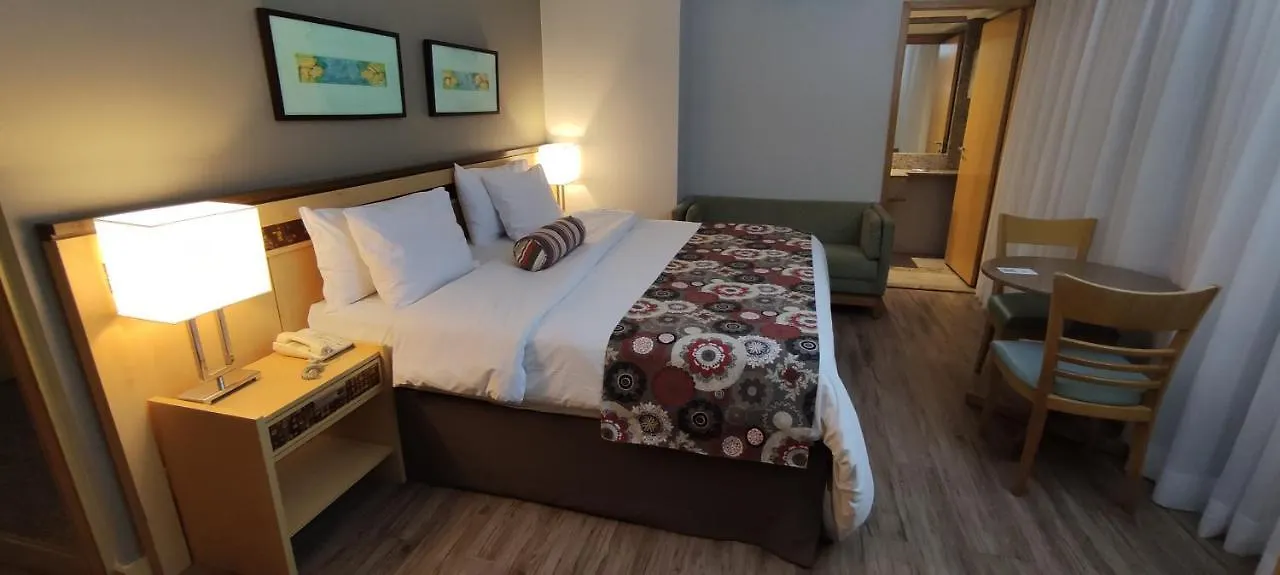 RARIDADE!!! - Flat de Alto Padrão - Preço Imbatível - Cama King Size - Muitos Eletrodomésticos - Limpeza Diária Gratuita Brasília