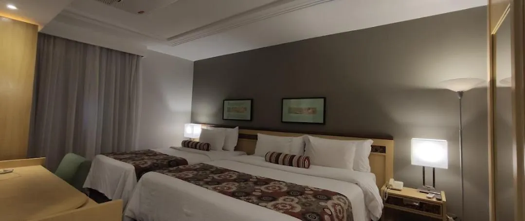 RARIDADE!!! - Flat de Alto Padrão - Preço Imbatível - Cama King Size - Muitos Eletrodomésticos - Limpeza Diária Gratuita Brasília 4*,